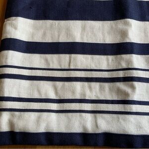Williams Sonoma Navy and Off-White Stripe Pillow Cover 20 x 20 NIP No Tags